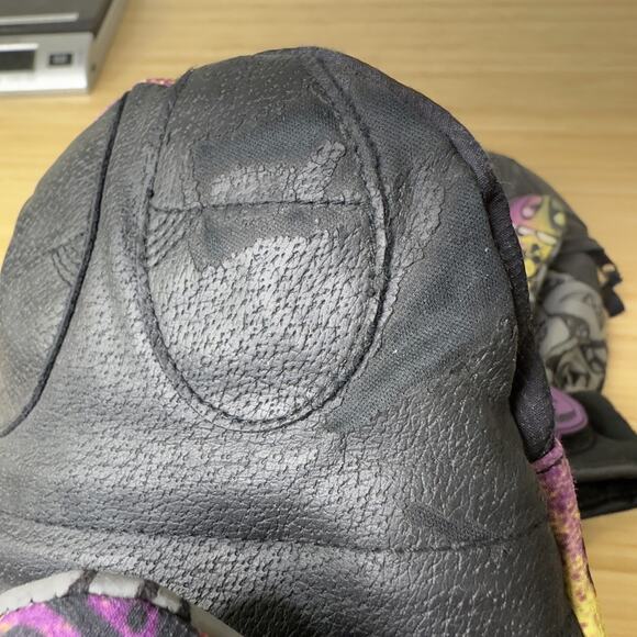 Celtek Bitten By Mitten Gloves Mens Small Colorful Graphic Snowboard Ski Leather - Picture 10 of 10